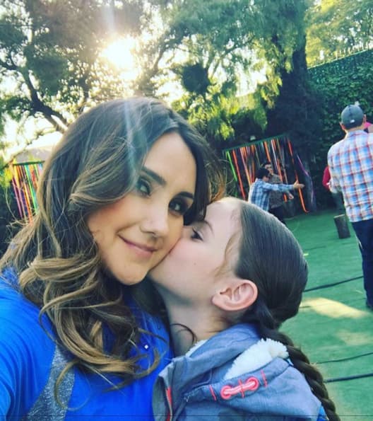 La actriz y cantante tiene tres discos grabados y protagonizó la serie 'Muy padres' en el 2017, junto a Víctor González.