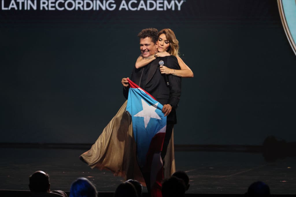 Carlos Vives y Kany García en el concierto realizado en el Miami Beach Convention Center.