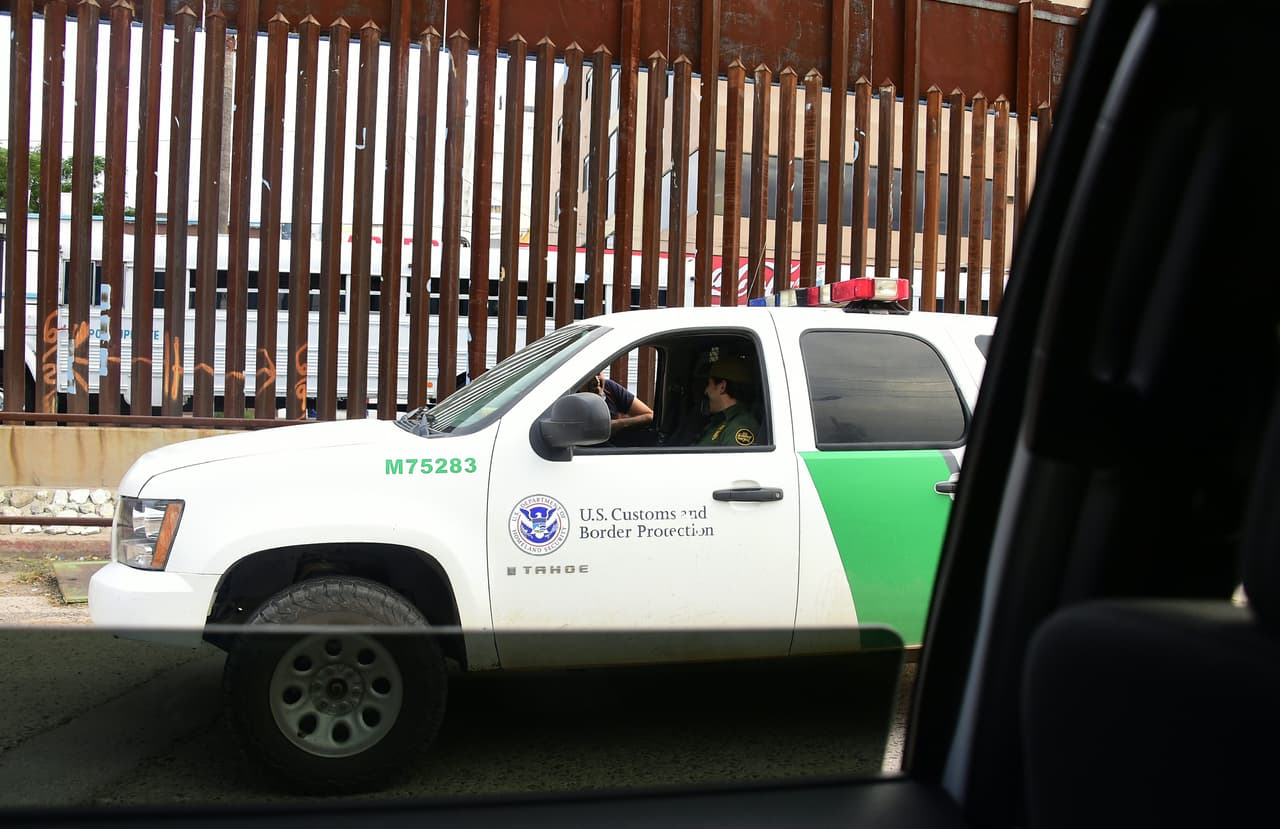 Activistas afirman que más agentes y tecnología incrementa las muertes de inmigrantes.