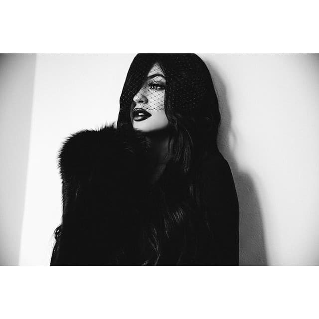 Kylie luce súper guapa en las redes sociales.