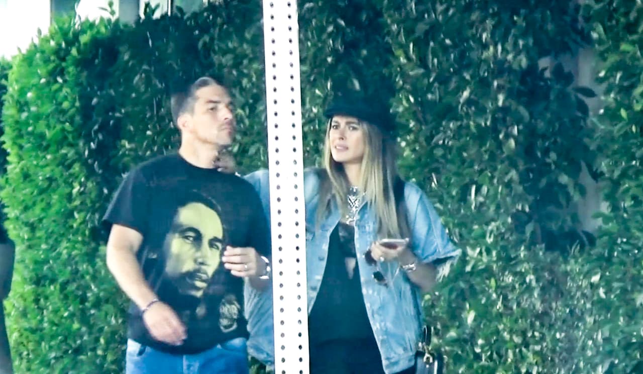 Galilea Montijo y su esposo Fernando Reina llevan seis años de casados, les encanta viajar y él es un marido consentidor que hasta la acompaña al 'shopping'.