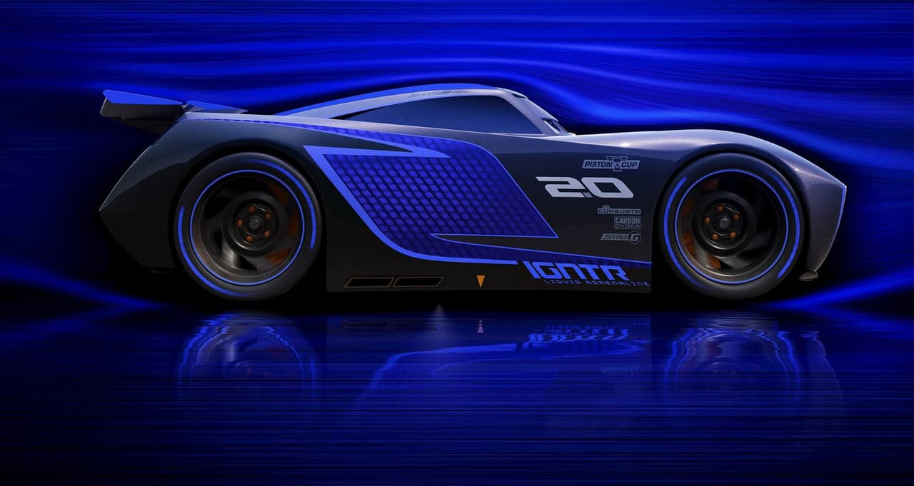 El nuevo
<b> gran rival de Rayo McQueen</b> es alguien que promete ser un durísimo adversario: 
<b>Jackson Storm</b>. Ya se lo puede ver en el trailer, con un sonido que insinúa un motor híbrido, algo que sería una total novedad en la saga Cars. Este modelo 2017 también fue concebido para la Copa Pistón, fabricado en fibra de carbono y aleaciones exóticas de bajo peso.