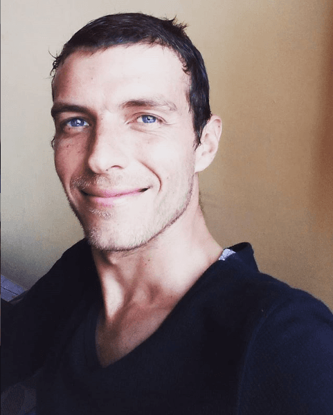 "
<b>Camilo hace tiempo que no bebía</b> y, bueno, lucha con este problema como lucha mucha gente desgraciadamente. En México (donde residía hasta la muerte de su padre) ha estado bastante controlado", comentó la mujer a 'Ventaneando'.