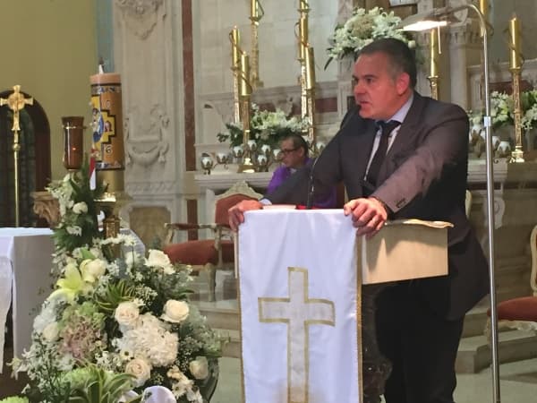 Don Gilberto Mendoza fue recordado con una misa en Panamá.