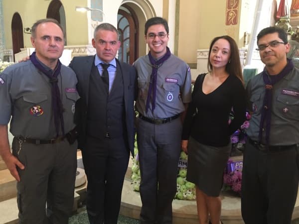 Don Gilberto Mendoza fue recordado con una misa en Panamá.