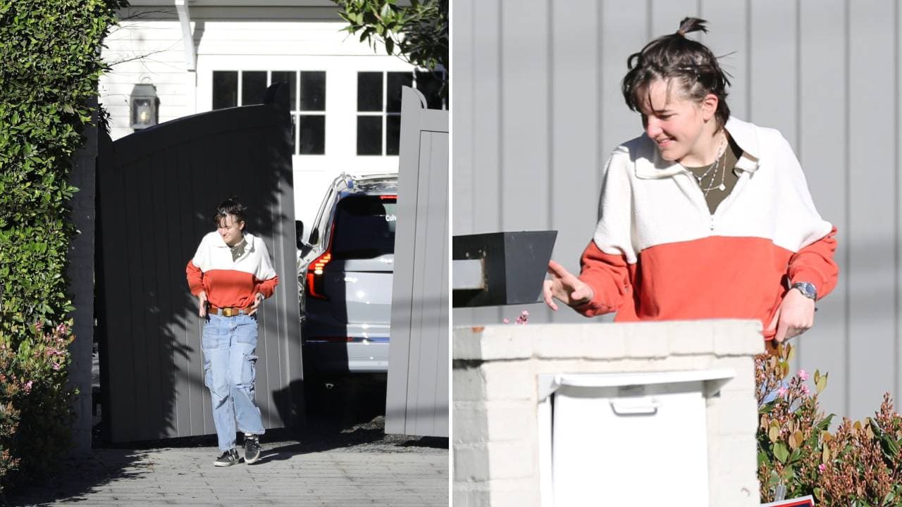 Seraphina también fue captada a las afueras de la mansión de su padre Ben Affleck.