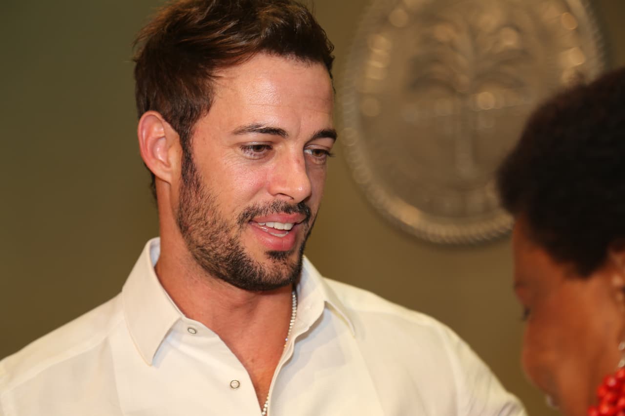 “Que las arrugas sigan viniendo, bienvenidas sean; son huellas de experiencia”, señaló el protagonista de ’Sortilegio’.