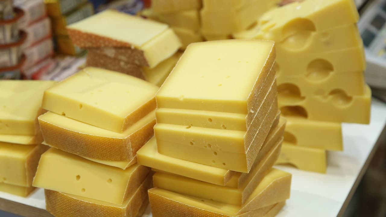 Ten cuidado con estos productos: advierten que están relacionados con un peligroso brote de listeria