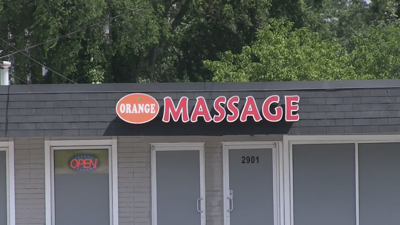 Arrestan a seis trabajadores de centros de masajes en Brookhaven tras investigación por casos de prostitución