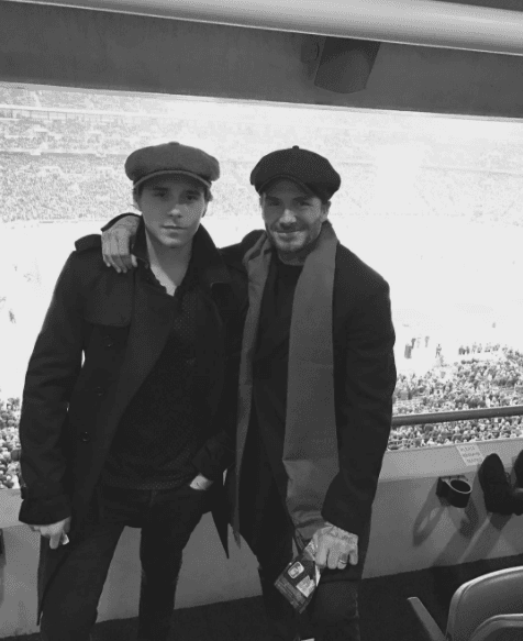 Siempre orgulloso de su hijo mayor.