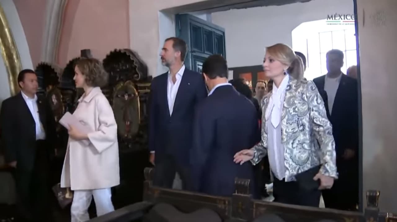 Durante 
<a href="https://www.youtube.com/watch?v=CAMr9fgDg6o" target="_blank">la visita de la pareja presidencial al Museo de Guadalupe</a> en Zacatecas, México, mientras estaban en compañía de Felipe VI y Letizia, los reyes de España, tuvieron su primera desavenencia en público.