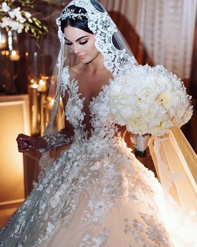 <b><a href="http://www.univision.com/temas/ximena-navarrete">Ximena Navarrete</a></b> lució espectacular el día de su boda, portando un vestido del diseñador mexicano Benito Santos.