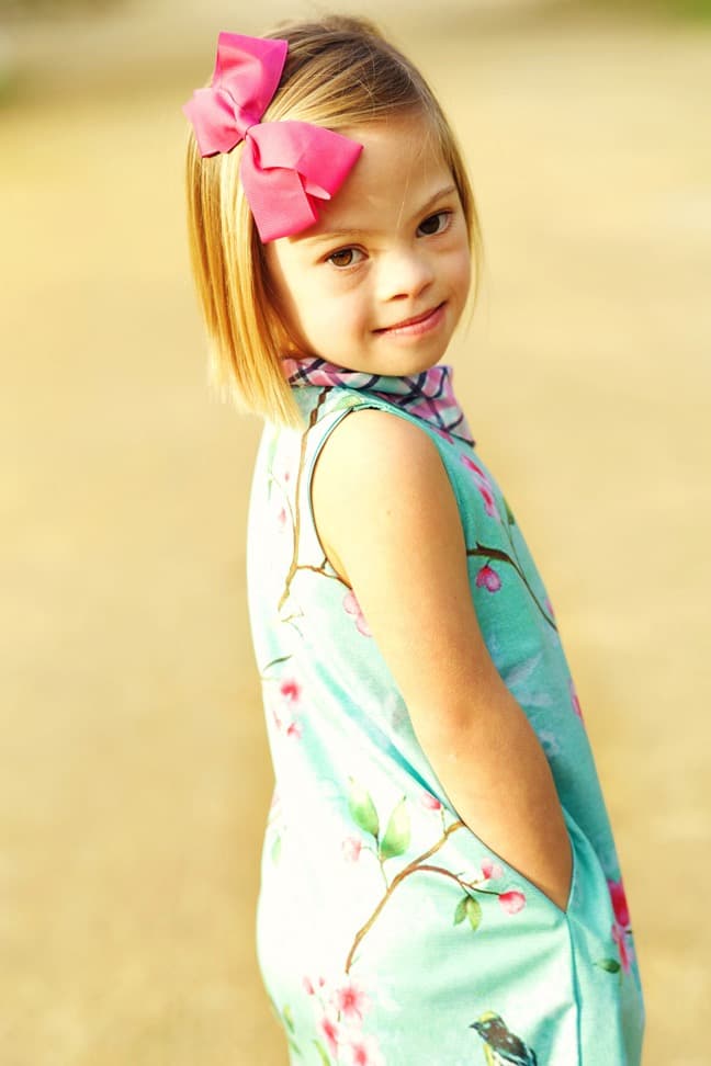 En la grabación la madre le pregunta a la pequeña: “¿El síndrome de Down te da miedo?” Sofía, con una gran sonrisa responde: “No, el síndrome de Down no da miedo. Es emocionante”.