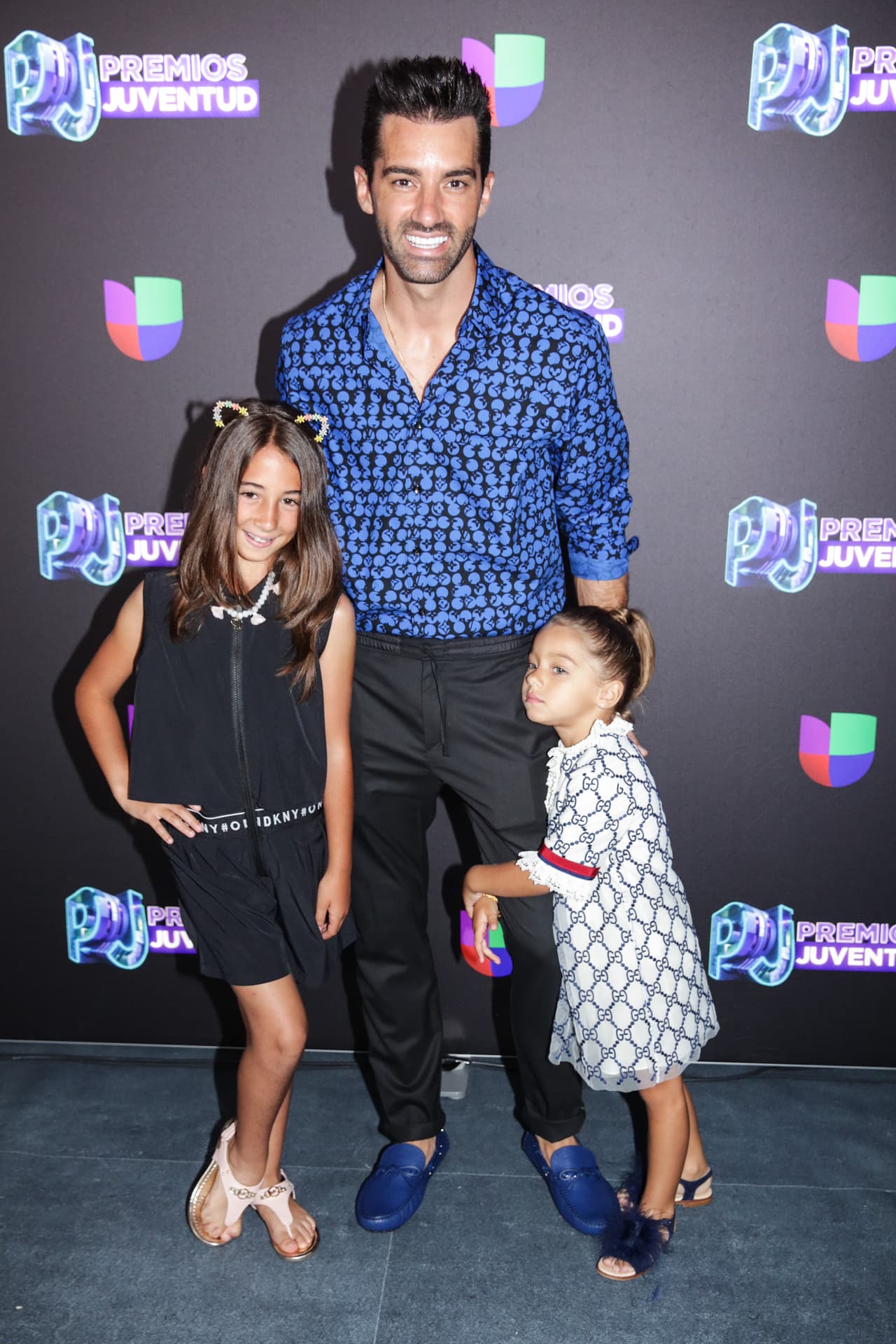 Otro que llegó muy bien acompañado fue Toni Costa con su pequeña hija Alaia y su sobrina Noa.
