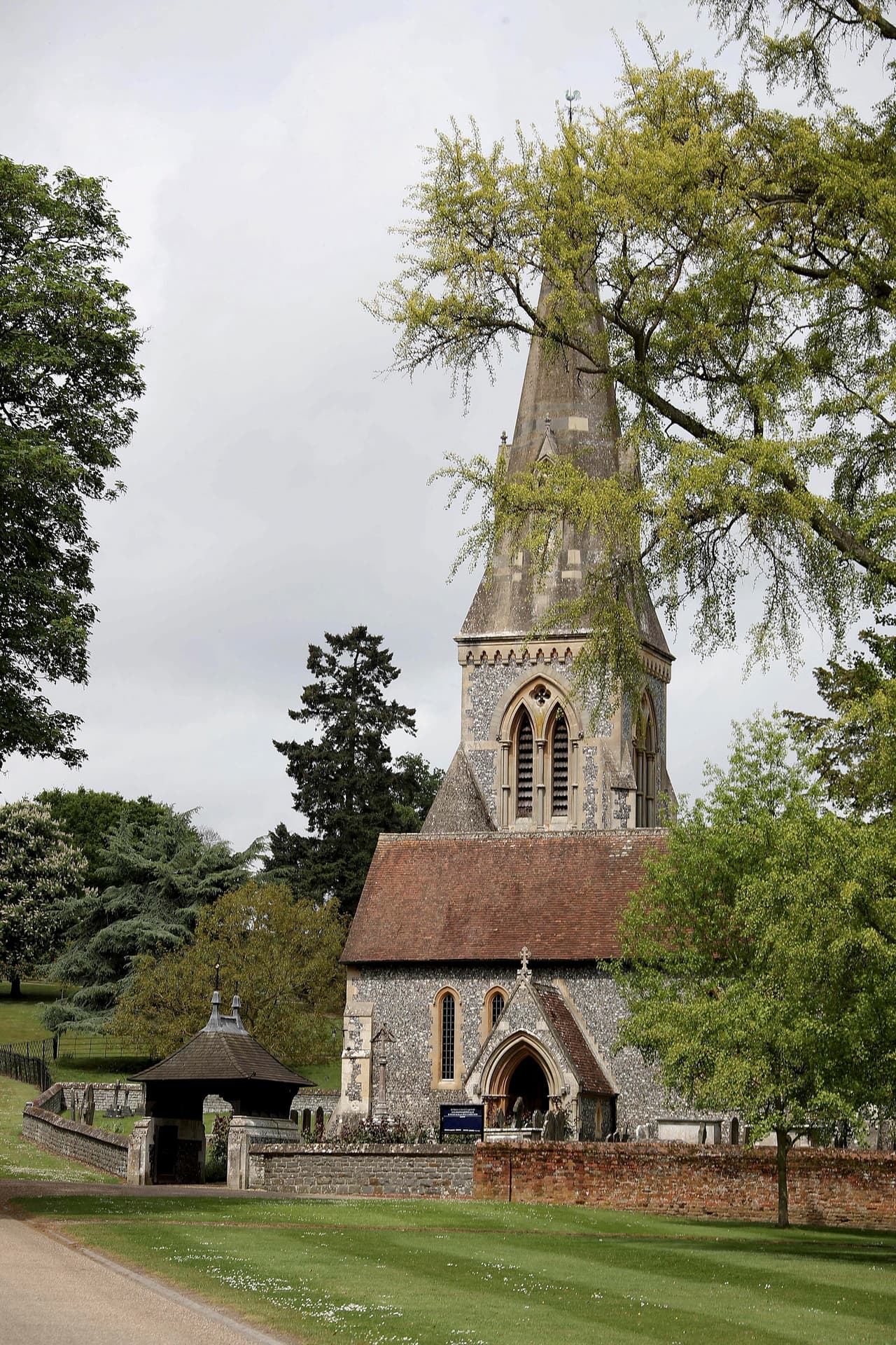 Photo © 2017 Backgrid/The Grosby Group 16.May.2017 - Englefield - UK General Views of Englefield Estate as preparations get underway for the upcoming wedding ceremony of Pippa Middleton and James Matthews. BYLINE MUST READ : BACKGRID