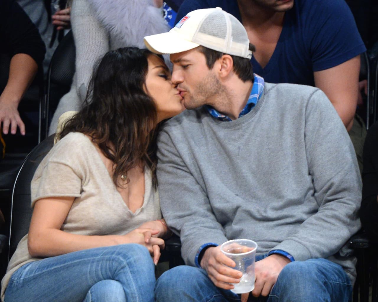 Mila Kunis y Ashton Kutcher pasan su luna de miel en el Parque Nacional de Yosemite 