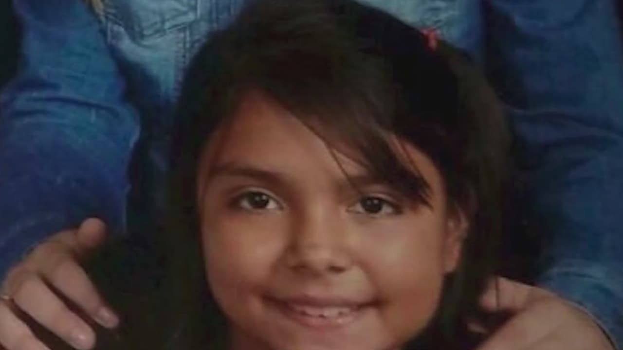 Esta niña de 11 años estaba con sus abuelos cuando llegó el huracán: una estructura entró por el techo y la mató