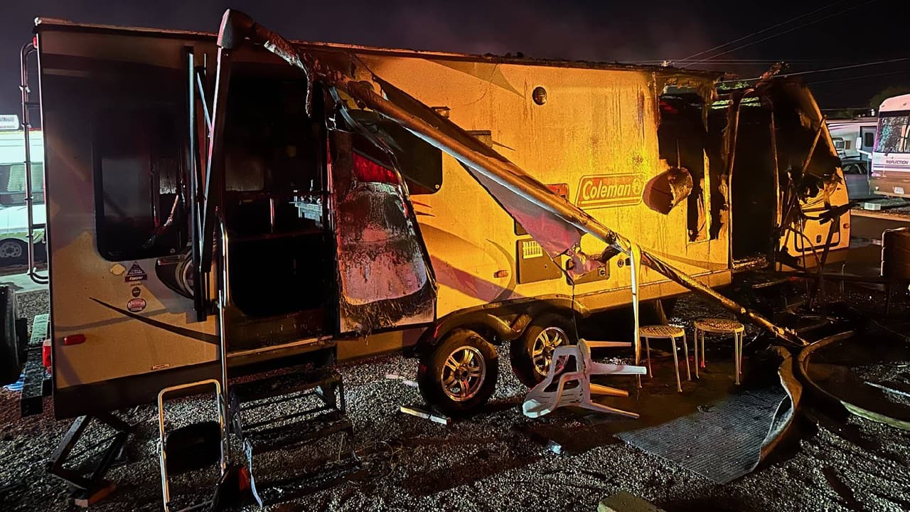 Un buen samaritano rescató a un hombre adulto de un incendio