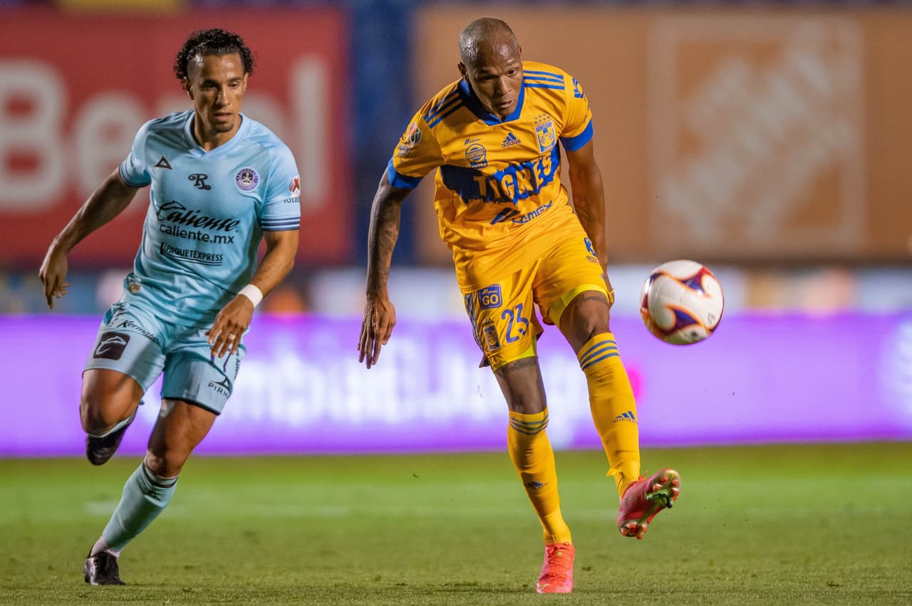 Tigres se queda con 10 hombres desde el minuto 10 y Mazatlán no desaprovecha la superioridad y vencen 1-2 a Tigres. Los felinos bajan a la doceava posición y Mazatlán sube a la octava, todo queda a la espera de otros resultados.