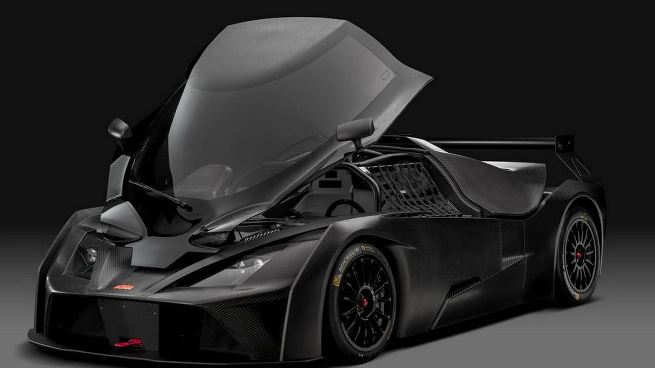 El KTM X-Box GT4 2018 conserva la cabina cerrada con escotilla de acceso incluida como opción en el año 2011.