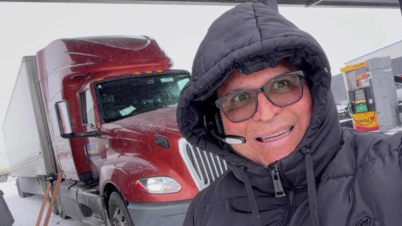 "Tiene permiso de trabajo": Habla familia de Rafael Requena, camionero hispano detenido en Florence