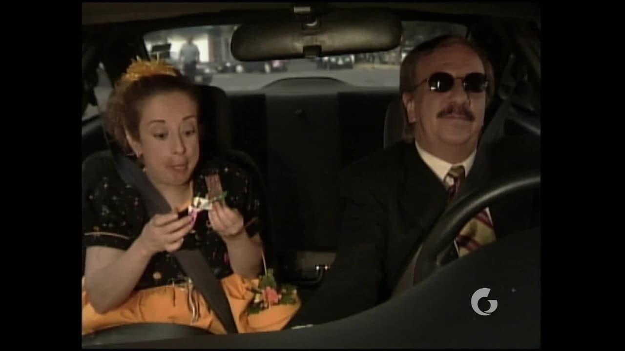 Es muy divertido y muy responsable de su pequeña hija.