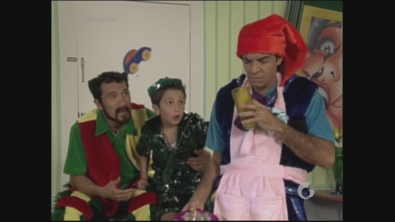 No sólo pasa tiempo con sus hijos (bueno, lo que puede), también trabaja y en algunas ocasiones hasta amo de casa ha sido.