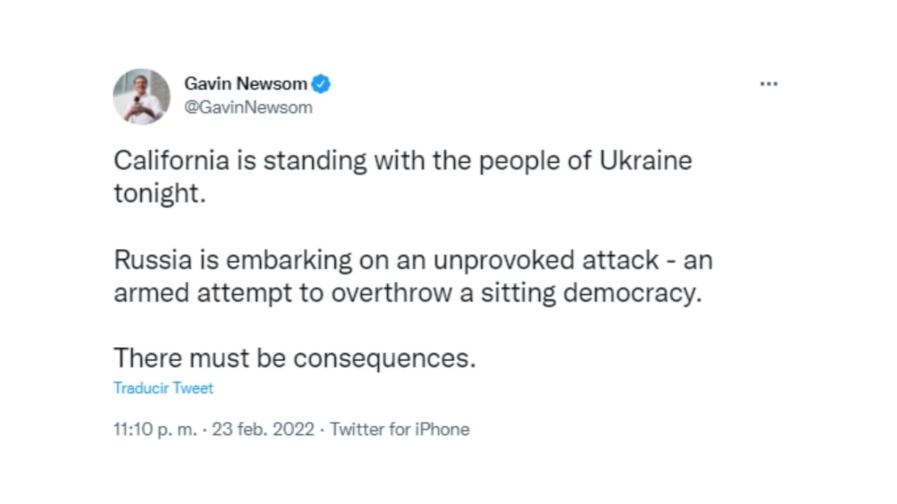 El mensaje del gobernador Newsom en Twitter en donde fija su postura ante la crisis Rusia-Ucrania.