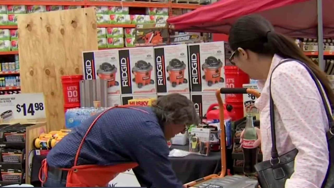 Texas activa fin de semana sin impuestos para compras de emergencia por tiempo severo