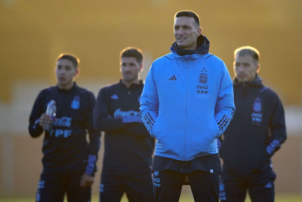 Messi “encontró un lugar en el cual lo quieren”, afirma Scaloni