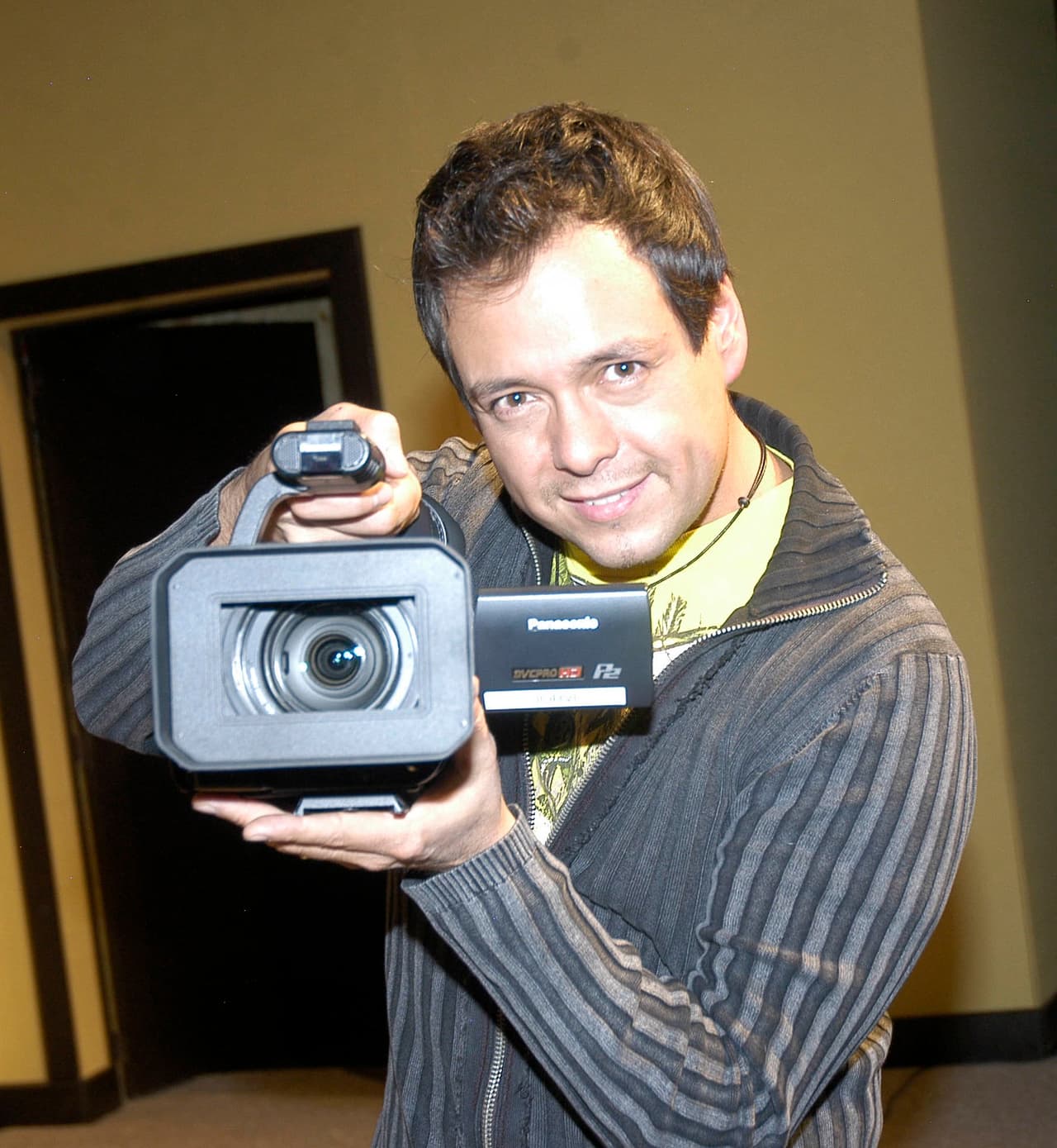 El pasado 20 de octubre, el actor de telenovelas como 
<b><a href="https://www.univision.com/entretenimiento/celebridades/ya-no-reconocemos-a-las-amigas-y-rivales-ni-tampoco-a-sus-amigos-fotos">'Amigas y rivales'</a></b> denunció con un video en 
<b><a href="https://www.instagram.com/p/B31T9N7HZoN/" target="_blank">Instagram</a></b> que la seguridad del antro Baby’O, en Acapulco, le impidió la entrada a él, a su madre y a su pareja.