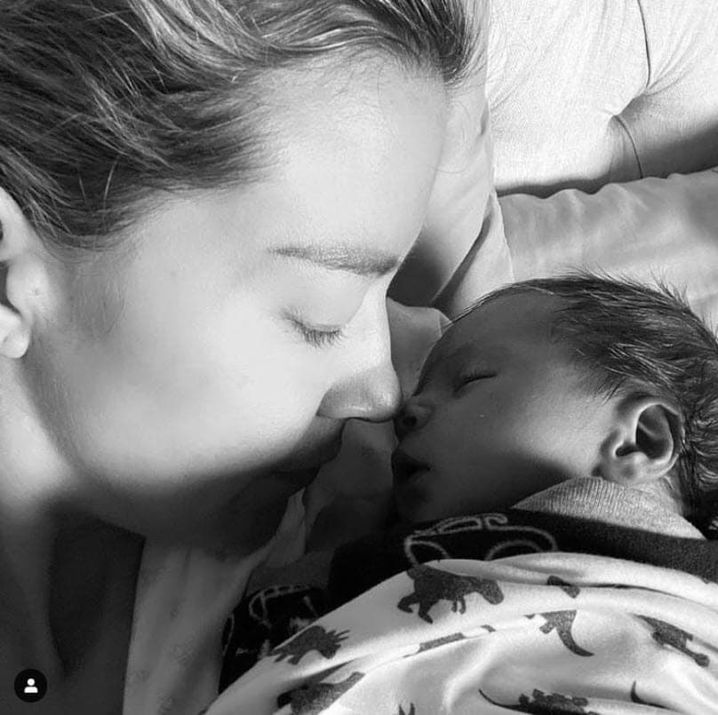 El 23 de diciembre informó que el pequeño Liam Hayser Castillo había nacido el 19 del mismo mes.