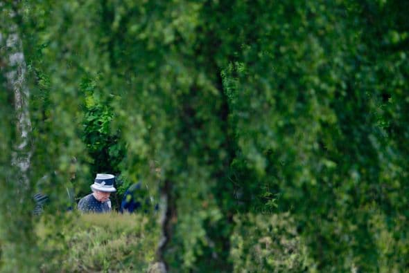 Isabel II tuvo que lidiar con el divorcio de tres de sus cuatro hijos -Carlos, Ana y Andrés-.