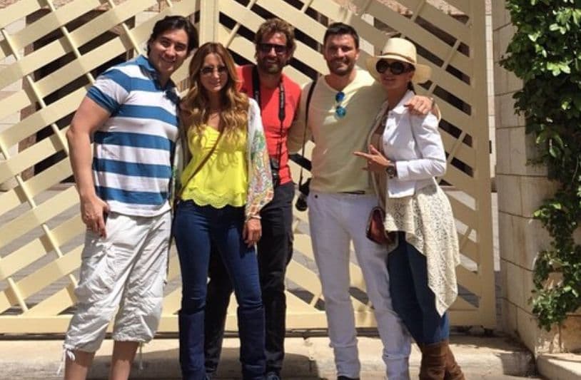 En ese entonces ambos platicaban sus proyectos, Gabriel comenzaría en teatro 'Por qué los hombres aman a las cabronas', con 
<b>Marjorie de Sousa</b>,
<b> </b>y Julián estaba próximo a terminar 'Hasta el fin del mundo', también con Marjorie, para luego comenzar una película bíblica. 
<br>