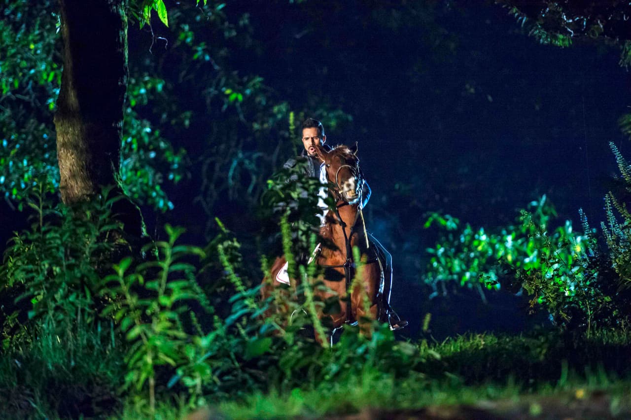 La noche fue testigo de su talento como jinete.