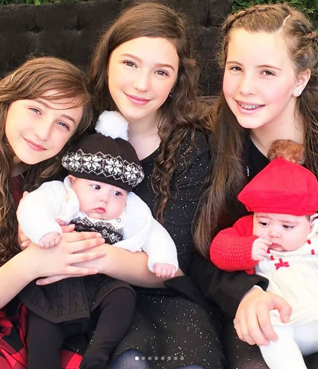 Las niñas Legarreta sin duda heredaron el carismo de sus padres.