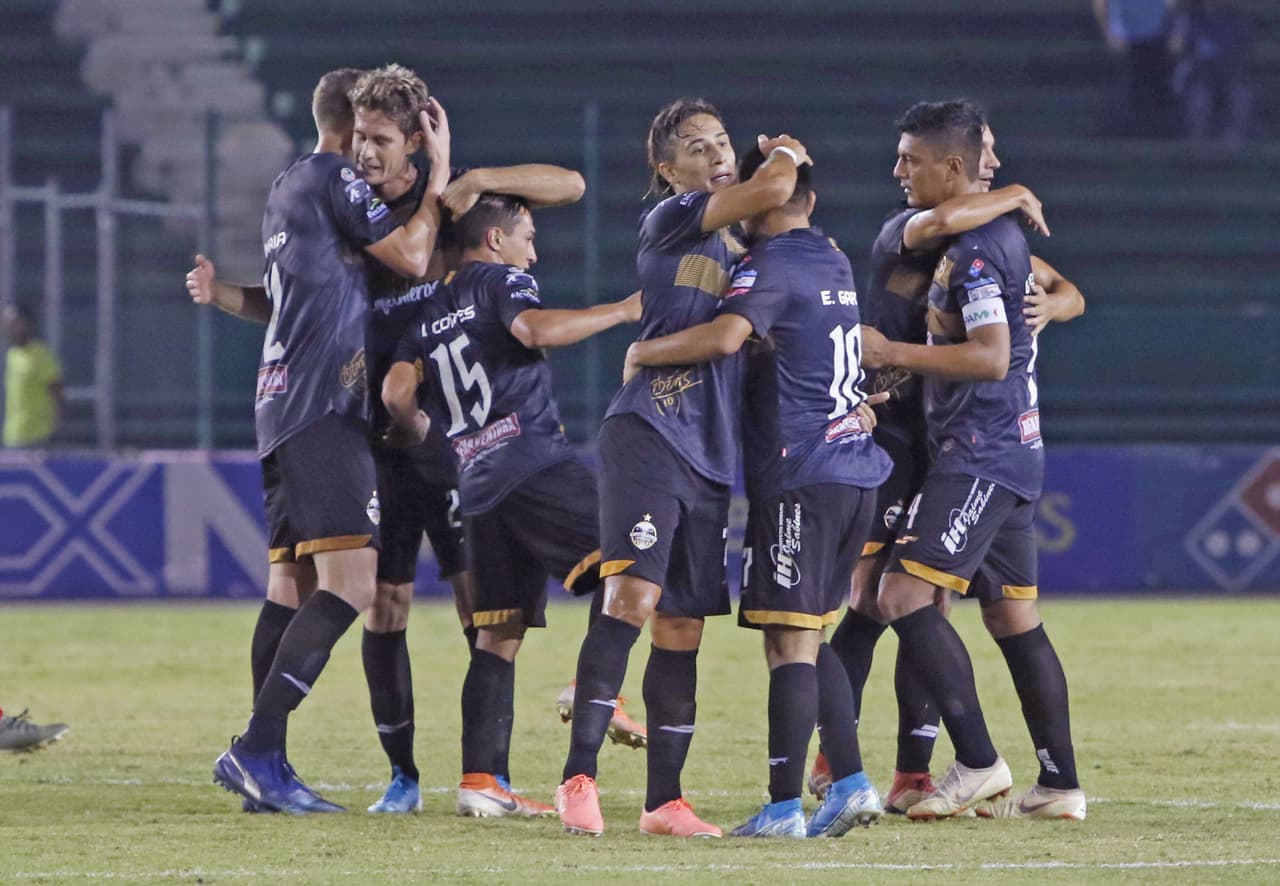 Cafetaleros goleó a Monarcas en la Copa MX