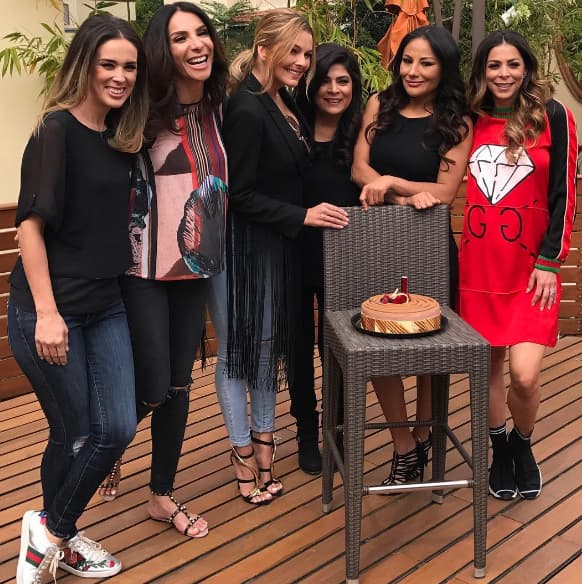 También está lista para charlar con las famosas en este programa que sin duda será muy especial.