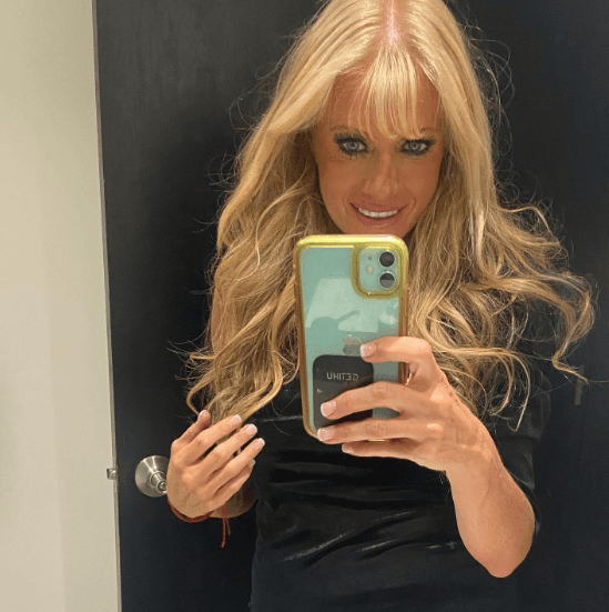 <b>Claudia Silva </b>
<br>A sus 49 años, la artista mexicana ha participado en un gran número de proyectos, con los que ha conquistado a sus admiradores, ‘Salomé’, ‘Vivo por Elena’, ‘El privilegio de amar’, ‘Camaleones’ y ‘Siempre te amaré’ son algunos de ellos.
<br>
<br>Si quieres ver la 
<a href="https://vix.com/es/detail/series-2972?utm_medium=internal_referral&utm_source=univision&utm_campaign=evergreen&utm_content=ed_entertainment&utm_term=slideshow" target="_blank">telenovela ‘El privilegio de amar’ gratis, sólo ingresa a ViX</a>.