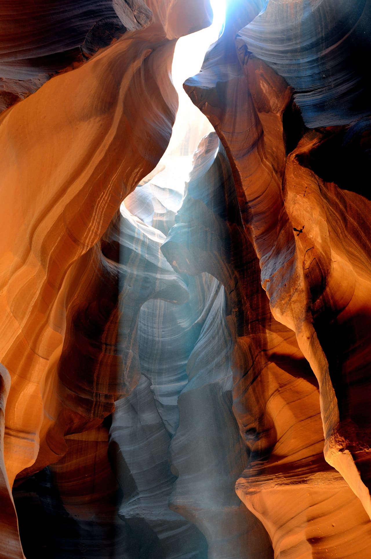 <h3 class="cms-H3-H3">Antelope Canyon </h3>
<br>Una vista de las formaciones rocosas cerca de Page, Arizona.
<br>