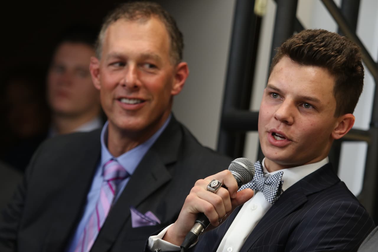 Entre los nuevos miembros del Salón de la Fama y los premiados durante el NFL Honors, la noche previa al Super Bowl y sus mejores imágenes detrás de cámaras.