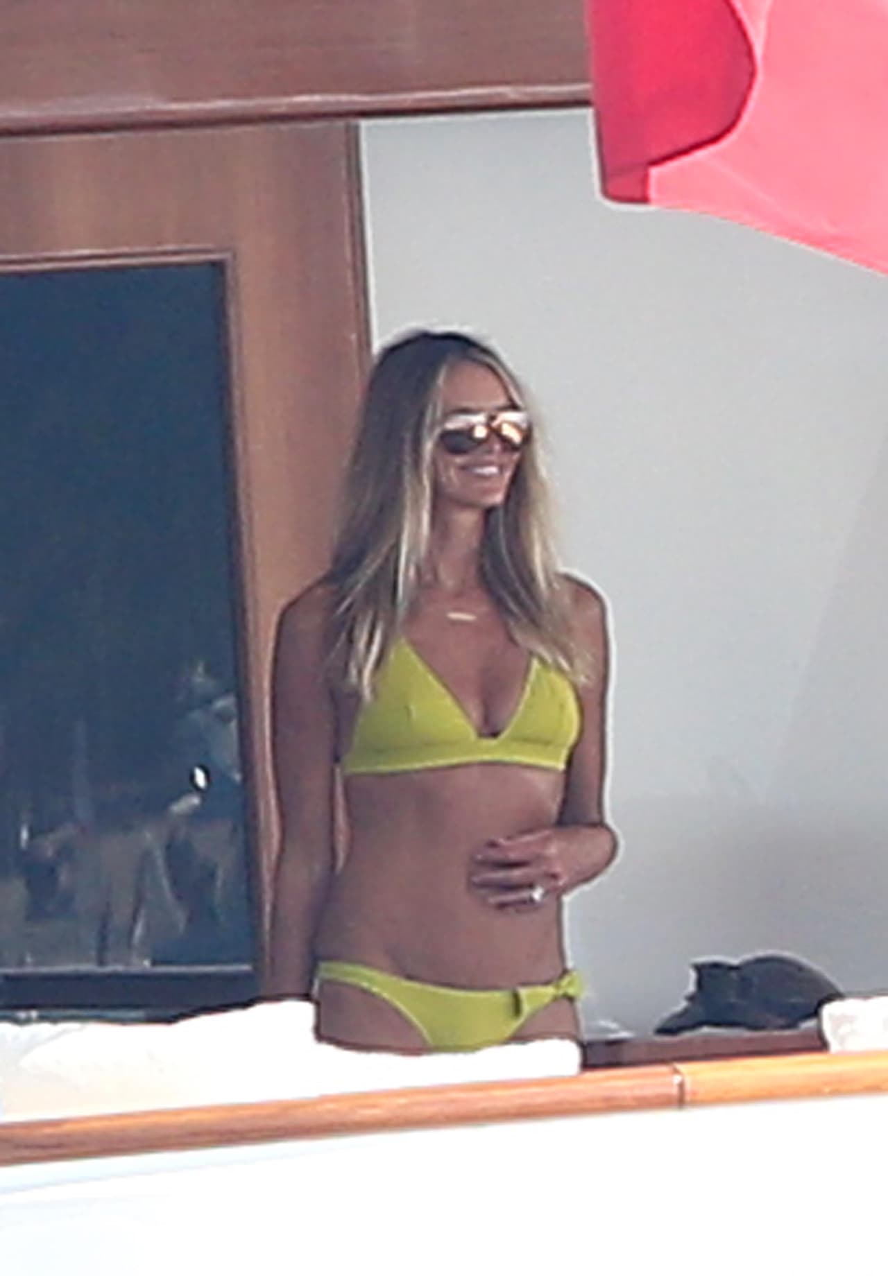 Y dos de sus hijos: Arpad Flynn y Aurelius Cy.