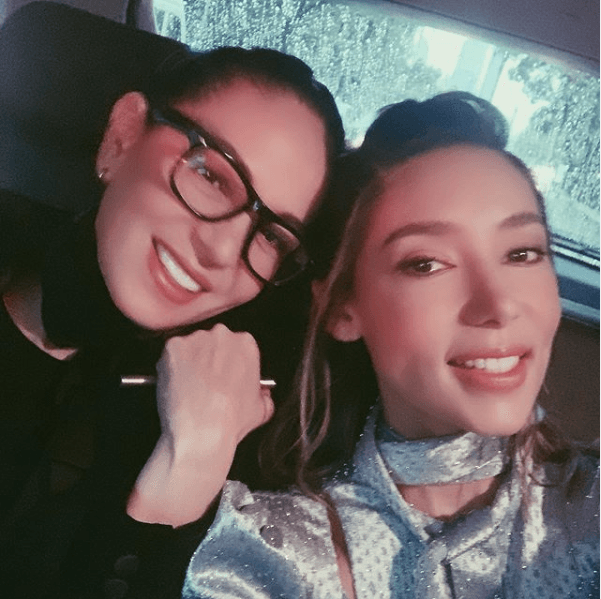 En una entrevista para el show matutino 
<b><a href="https://www.tvazteca.com/aztecauno/venga-la-alegria/lo-ultimo/videos/marile-andrade-hermana-de-yolanda-andrade-asegura-que-si-hubo-boda-con-veronica-castro-e-incluso-hay-una-entrevista-donde-lo-dice-la-actriz" target="_blank">'Venga la alegría'</a></b>, la hermana de la conductora compartió detalles de lo que vivió de cerca con ambas famosas.