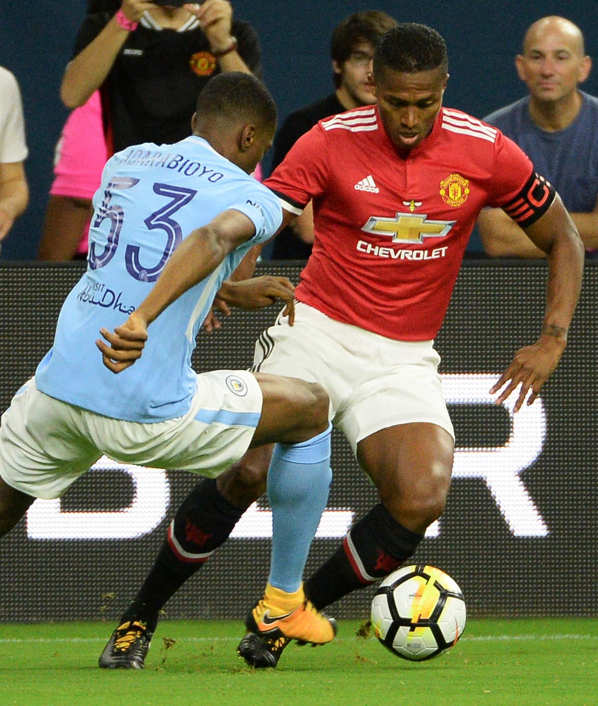 <b>Defensa: </b>Antonio Valencia (Manchester United)