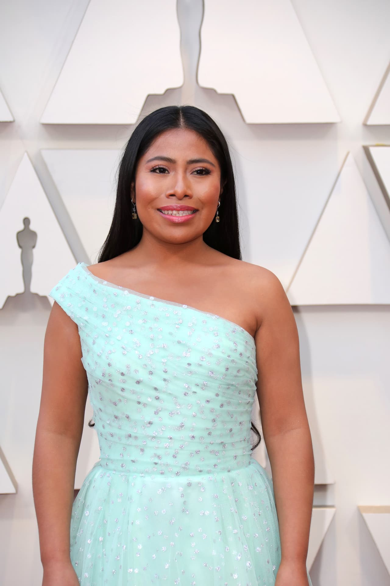 La joven originaria de Tlaxiaco, en Oaxaca, compartió que su hermana no busca encasillarse en un género en particular, aunque sí dejó en claro que su fuerte está en la música ranchera.