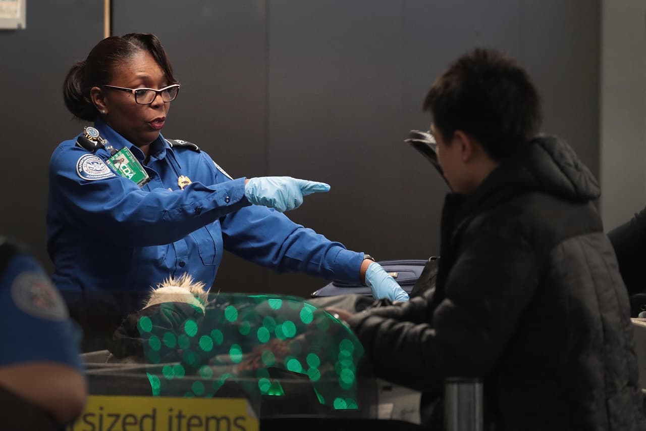 El aeropuerto de Atlanta también se ubicó en el primer lugar de las terminales aéreas en las que se incautaron más armas en un mes, cuando en mayo de 2019 se confiscaron 34, más de una por día.