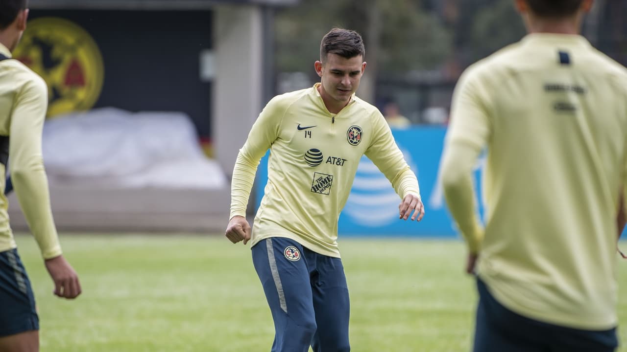 ¡Vuelve el poeta! Benedetti hizo el viaje a Atlanta con el resto del plantel