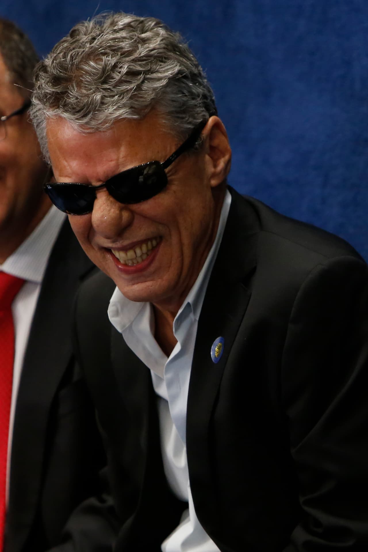 <b>CHICO BUARQUE (2)</b> - Mejor Álbum Música Popular Brasileña: 'Caravanas'; Mejor Canción en Lengua Portuguesa: ‘As caravanas’.