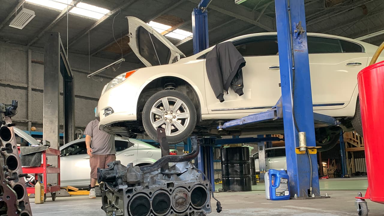 Los carros considerados más caros en reparación y en el precio de los repuestos según Alonso Castor son: 
<b>Lexus, Mercedes, Audi, Volvo, Mitsubishi, Mazda, Suzuki, Alfa Romeo, y Mini Cooper.</b>