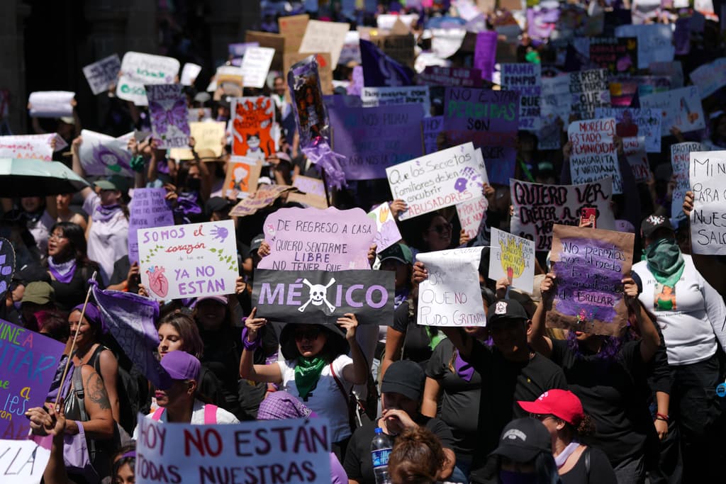 Fotos del 8M en el mundo: Marchas por el Día Internacional de la Mujer ...